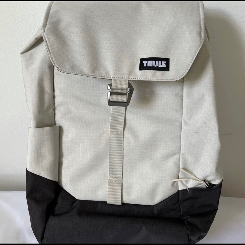 thule backpack for nicholas!